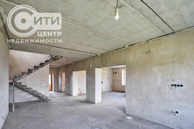 Купить дом в Воронеже. Вариант № 9349, 2, площадь -  квм, цена 10000000 рублей