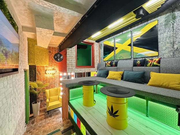 Купить квартиру в Москве. Вариант № 8168989, 24, площадь -  квм, цена 11999999 рублей