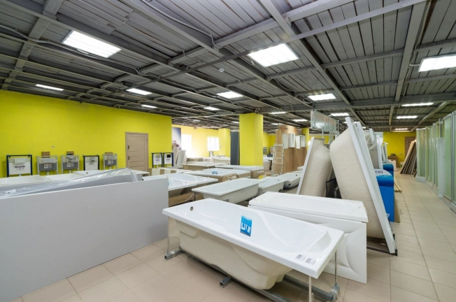 Купить коммерческую недвижимость в Тобольске. Вариант № 1556, 14, площадь -  квм, цена 39000000 рублей