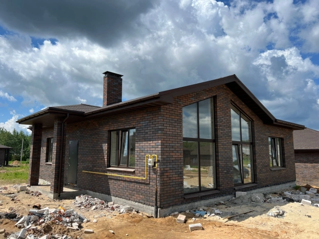 Купить дом в Калуге. Вариант № 11503, 5, площадь -  квм, цена 6700000 рублей