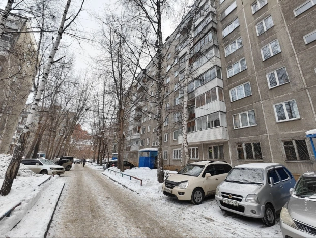 Купить двухкомнатную квартиру на улице Линейная в Новосибирской области. Вариант № 9322825, 18, площадь -  квм, цена 5600000 рублей