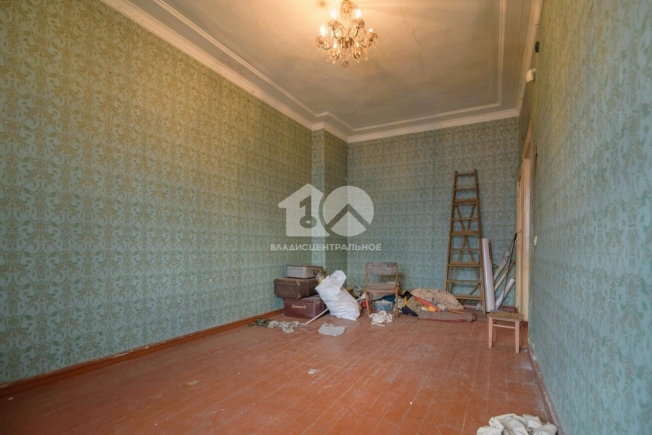 Купить квартиру в районе Дзержинский в Новосибирске. Вариант № 8350915, 3, площадь -  квм, цена 4360000 рублей