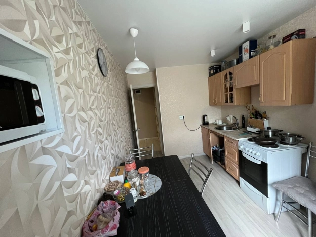 . Вариант № 1032020, 17, площадь - 65 квм, цена 8500000 рублей