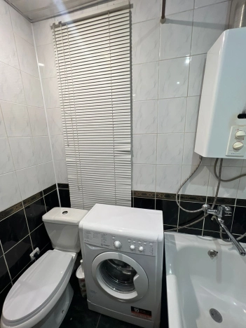 Купить однокомнатную квартиру в районе Ворошиловский в Волгограде. Вариант № 8215191, 7, площадь -  квм, цена 5000000 рублей