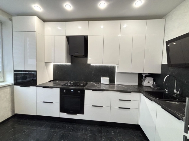 Купить квартиру на улице Тихорецкая в Калининграде. Вариант № 2625099, 5, площадь -  квм, цена 9200000 рублей