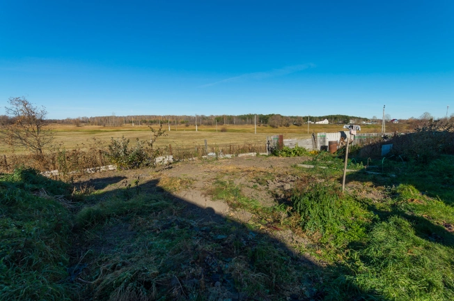 Купить дом на улице Набережная в Тюменской области. Вариант № 15741, 10, площадь -  квм, цена 3500000 рублей