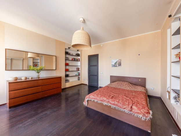 Купить пятикомнатную квартиру в Санкт-Петербурге. Вариант № 355363, 27, площадь -  квм, цена 27000000 рублей