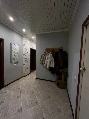 Купить дом в Новосибирске. Вариант № 8902965, 23, площадь -  квм, цена 7800000 рублей