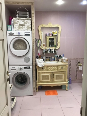 Купить квартиру в Москве. Вариант № 5794979, 8, площадь -  квм, цена 40000000 рублей