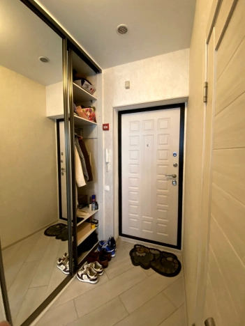 Купить квартиру в Москве. Вариант № 8048470, 10, площадь - квм, цена 15700000 рублей