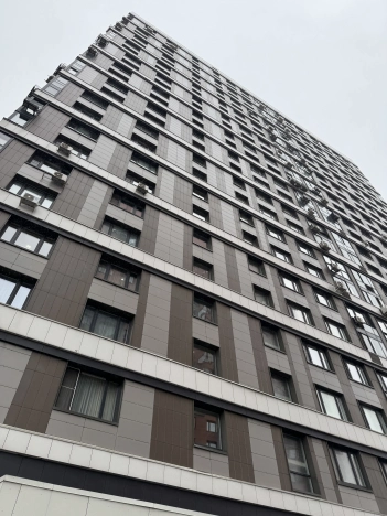 Купить квартиру в Москве. Вариант № 8076075, 13, площадь -  квм, цена 20990000 рублей