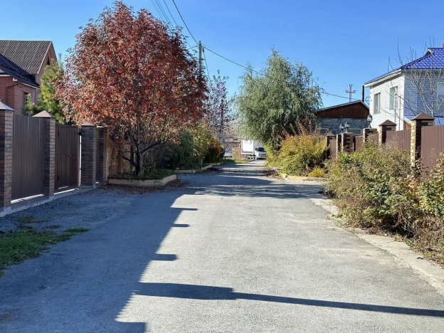 Купить земельный участок в Новосибирске. Вариант № 8645985, 4, площадь -  квм, цена 4800000 рублей