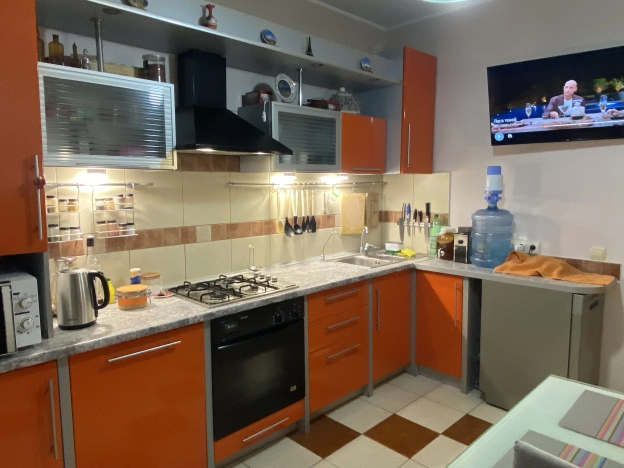 Купить двухкомнатную квартиру на улице Виктора Гакуна в Калининграде. Вариант № 49604, 0, площадь -  квм, цена 7700000 рублей