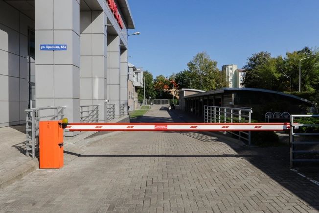 Купить трехкомнатную квартиру в районе Центральный в Калининграде. Вариант № 3707006, 37, площадь -  квм, цена 67000000 рублей