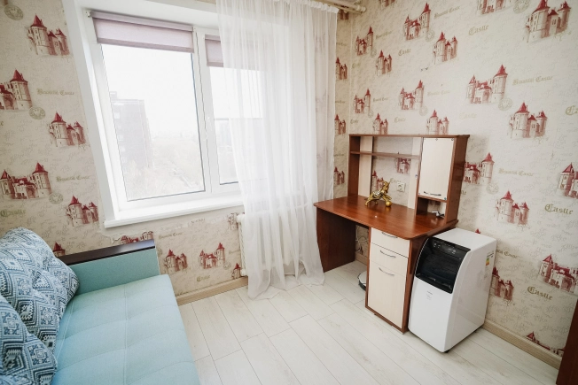 Купить четырехкомнатную квартиру в Омске. Вариант № 7800016, 18, площадь -  квм, цена 10200000 рублей