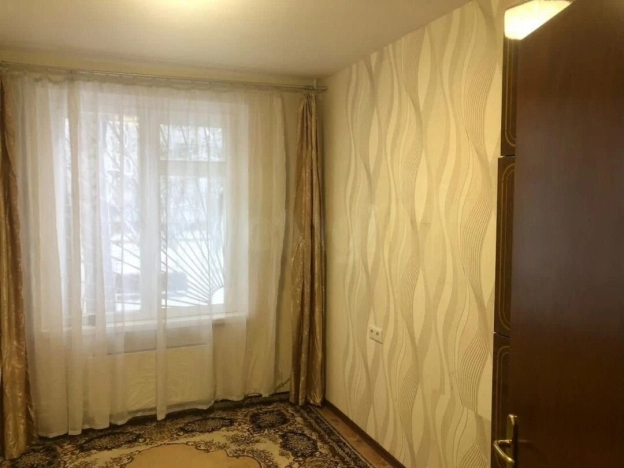 Купить квартиру в Москве. Вариант № 10414089, 8, площадь -  квм, цена 8000000 рублей