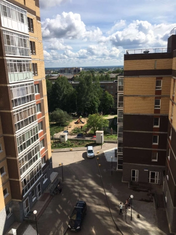 Купить трехкомнатную квартиру в Сыктывкаре. Вариант № 11061, 28, площадь -  квм, цена 17000000 рублей