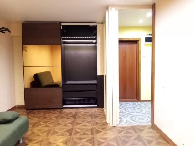 Купить квартиру в Москве. Вариант № 8938870, 4, площадь - квм, цена 11100000 рублей