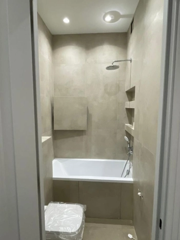 Купить квартиру в Москве. Вариант № 8162365, 24, площадь -  квм, цена 40000000 рублей