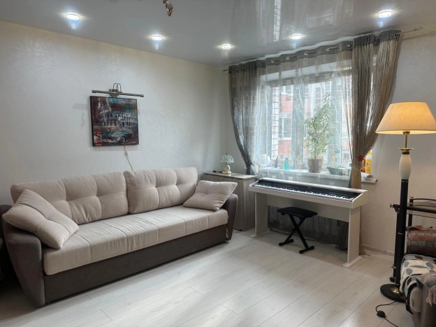 Купить трехкомнатную квартиру в Смоленской области. Вариант № 6970776, 1, площадь -  квм, цена 8600000 рублей