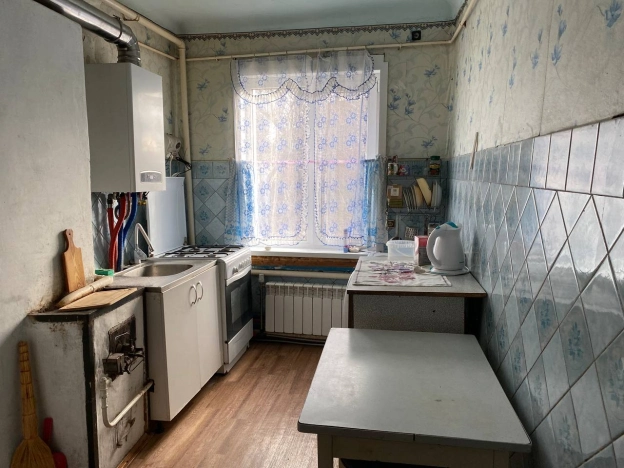 Купить дом в Строителе. Вариант № 10677526, 4, площадь -  квм, цена 4300000 рублей