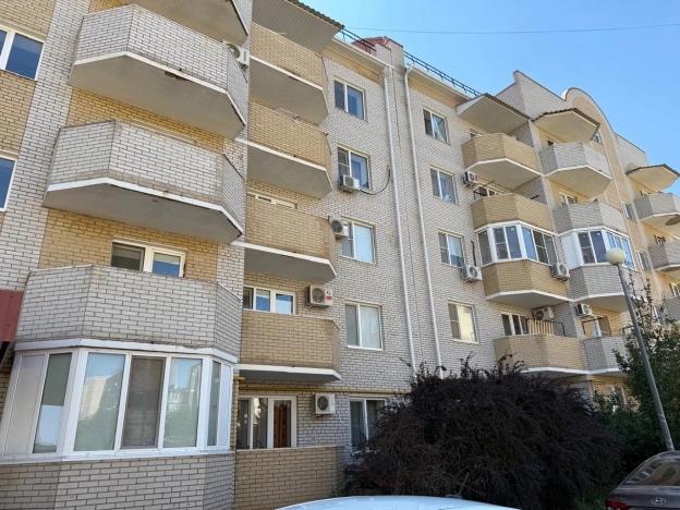 Купить двухкомнатную квартиру в Микрорайоне 4-й, Элиста в Элисте. Вариант № 2998574, 1, площадь -  квм, цена 5600000 рублей