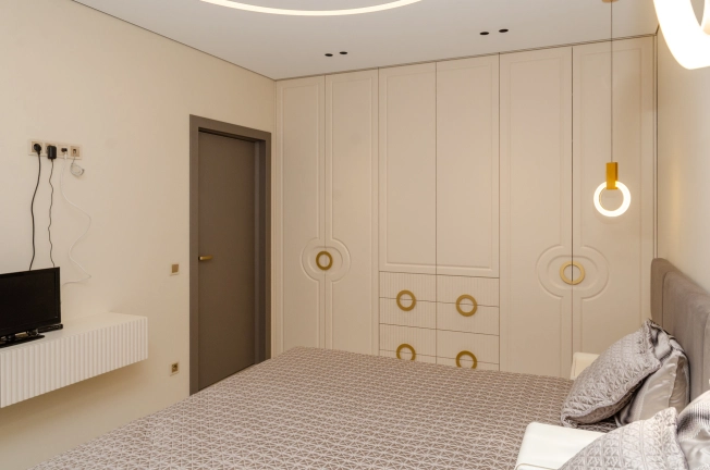 Купить однокомнатную квартиру в ЦАО в Новосибирске. Вариант № 8152765, 37, площадь -  квм, цена 13500000 рублей