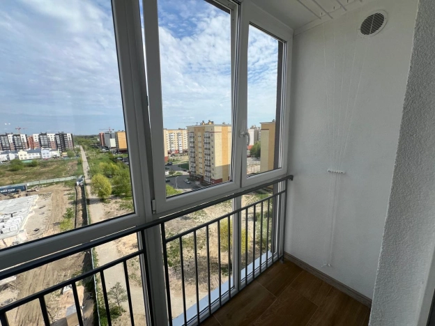 Купить двухкомнатную квартиру в районе Московский в Калининграде. Вариант № 34903, 11, площадь -  квм, цена 9800000 рублей