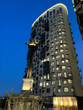 Купить квартиру в Москве. Вариант № 9166075, 8, площадь -  квм, цена 19900000 рублей