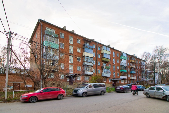 . Вариант № 8437890, 27, площадь - 30.9 квм, цена 3200000 рублей