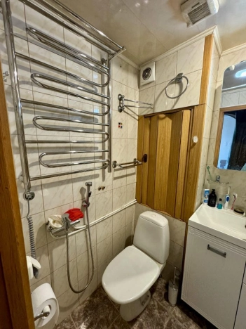 Купить квартиру в Москве. Вариант № 8978198, 9, площадь -  квм, цена 17500000 рублей