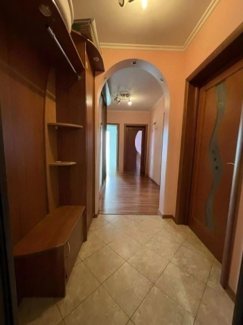 Купить квартиру в Москве. Вариант № 6175827, 9, площадь -  квм, цена 25300000 рублей