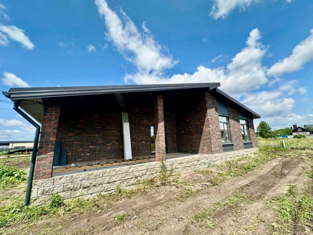 Купить дом на улице Везельская в Белгороде. Вариант № 4840442, 4, площадь -  квм, цена 10500000 рублей