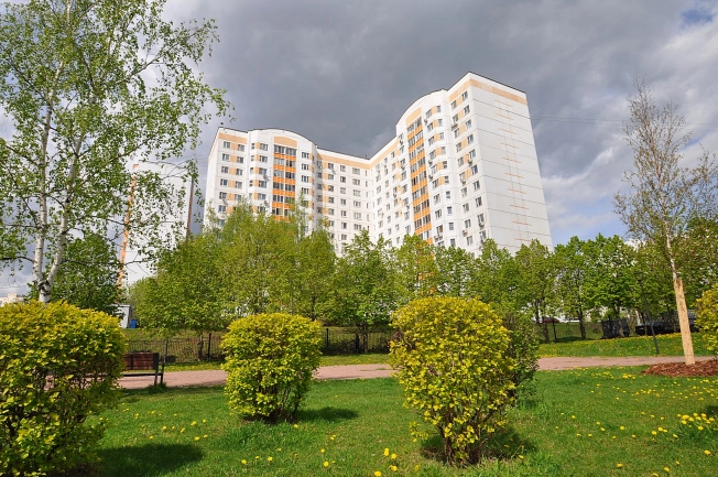 Купить квартиру в Москве. Вариант № 10082065, 42, площадь -  квм, цена 28900000 рублей