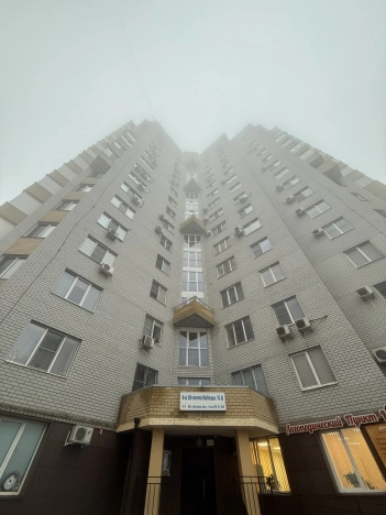 Купить квартиру на улице Университетский проспект в Волгограде. Вариант № 9982723, 39, площадь -  квм, цена 8500000 рублей