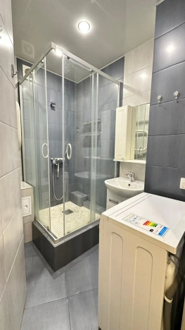 Купить трехкомнатную квартиру в Пушкине. Вариант № 9883138, 3, площадь -  квм, цена 9250000 рублей