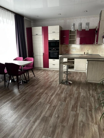 Купить дом на улице Административная в Иркутской области. Вариант № 7763855, 15, площадь -  квм, цена 10300000 рублей