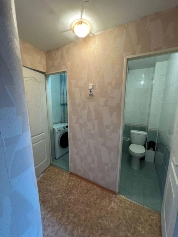 Купить трехкомнатную квартиру в Новосибирске. Вариант № 7684070, 14, площадь -  квм, цена 6850000 рублей