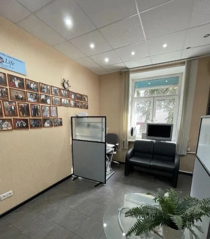 Купить квартиру в Москве. Вариант № 8358518, 4, площадь -  квм, цена 12990000 рублей