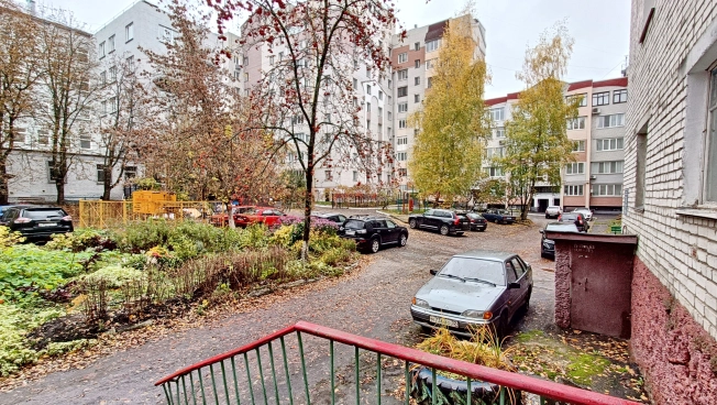 Купить квартиру в Брянской области. Вариант № 8051294, 32, площадь -  квм, цена 5700000 рублей