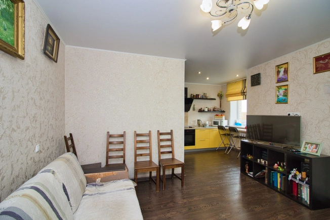 Купить квартиру на улице Гвардейская в Владимире. Вариант № 7593445, 7, площадь -  квм, цена 7200000 рублей