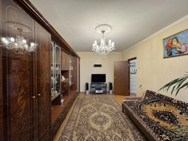 Купить квартиру в Москве. Вариант № 8563465, 7, площадь -  квм, цена 16800000 рублей