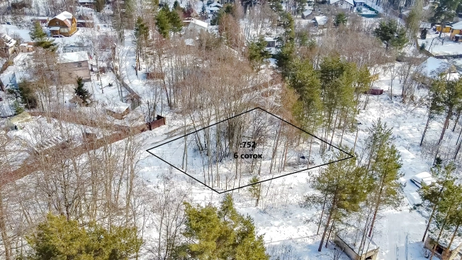 Купить земельный участок на улице Цветочная в Республике Карелия. Вариант № 987392, 22, площадь -  квм, цена 1850000 рублей