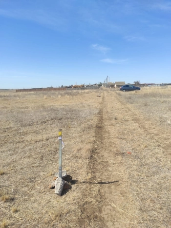 Купить земельный участок на улице Заречная в Республике Калмыкия. Вариант № 14381, 2, площадь -  квм, цена 450000 рублей