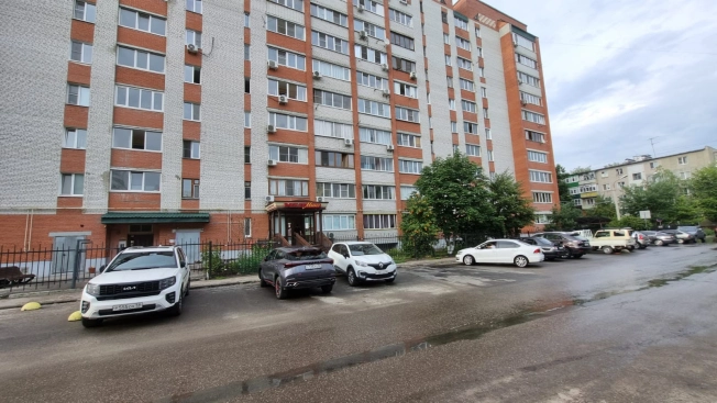 . Вариант № 592036, 14, площадь - 72 квм, цена 8100000 рублей