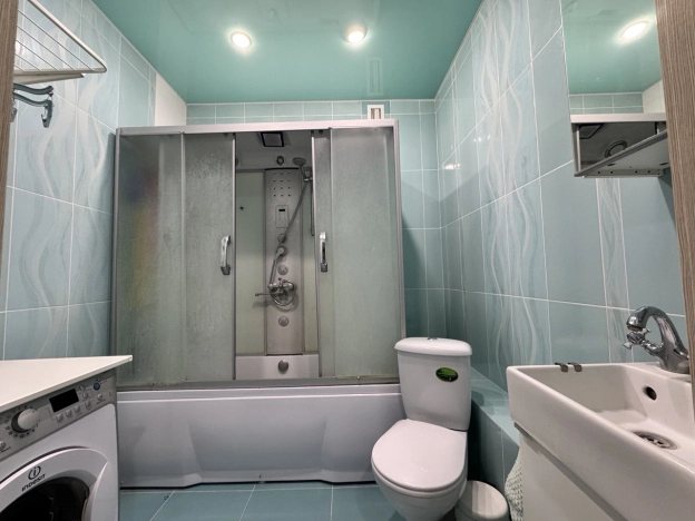 . Вариант № 44992, 24, площадь - 100 квм, цена 13690000 рублей