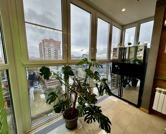 Купить трехкомнатную квартиру в Нижегородской области. Вариант № 7963856, 5, площадь -  квм, цена 19490000 рублей