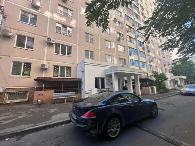 Купить однокомнатную квартиру в Краснодаре. Вариант № 10345095, 11, площадь -  квм, цена 4300000 рублей