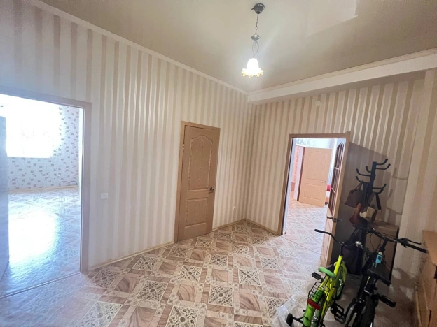 Купить трехкомнатную квартиру в Керчи. Вариант № 4012411, 4, площадь - квм, цена 9650000 рублей