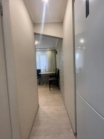 Купить трехкомнатную квартиру на вторичке в Республике Башкортостан. Вариант № 7679, 10, площадь -  квм, цена 3800000 рублей